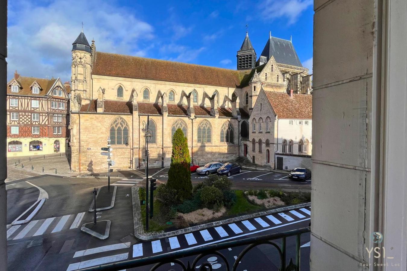 Le Saint-Antoine Par Your Sweet Loc Compiègne Exterior foto